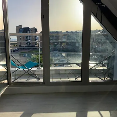 Blue Bay Terrasse Apartment *